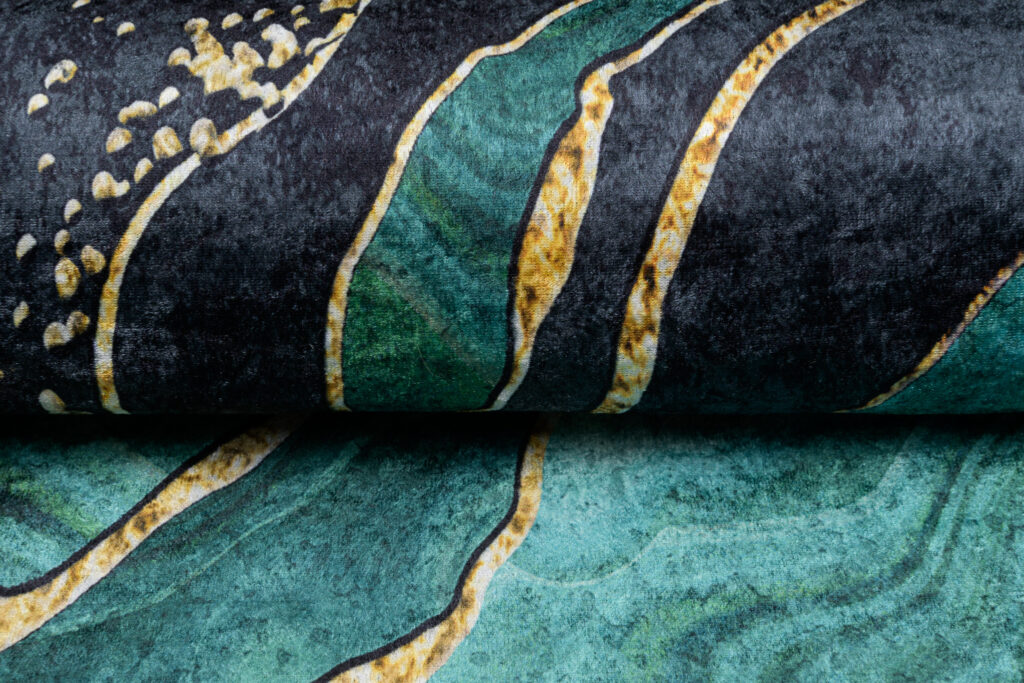 Covor Toscana Abstract Verde Închis cu Accente Aurii